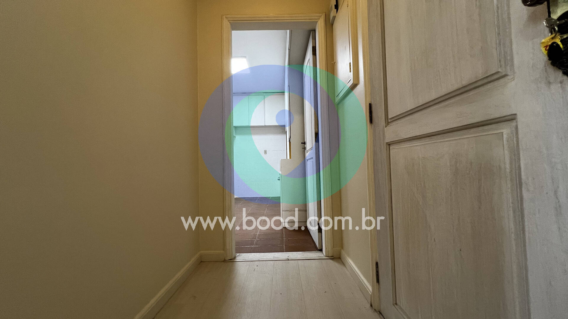 Apartamento à venda com 2 quartos, 103m² - Foto 3