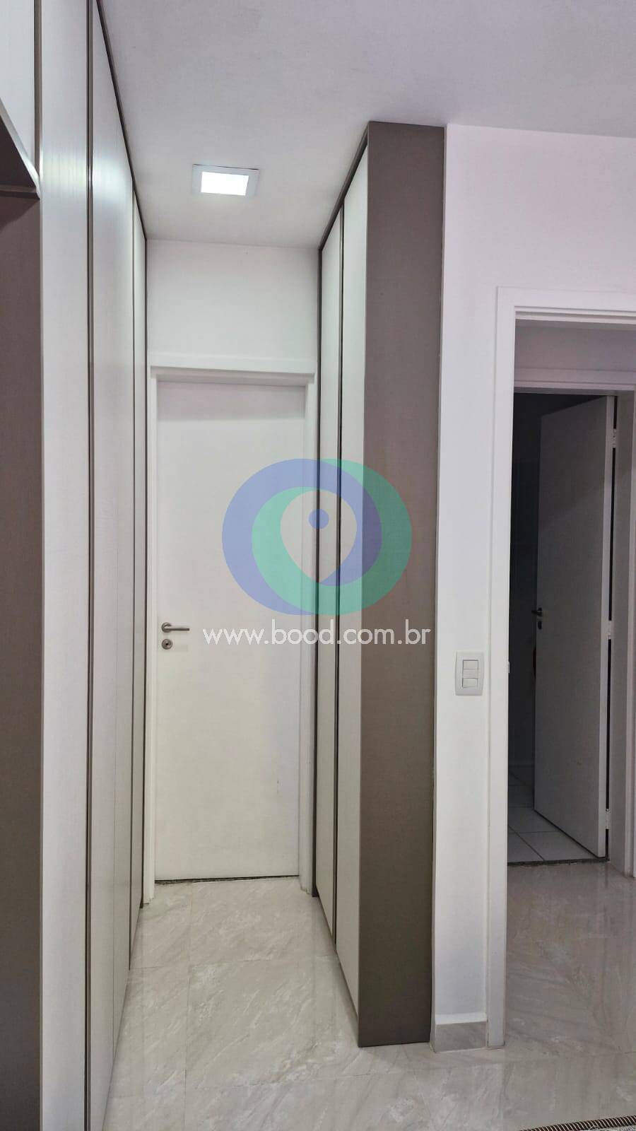 Apartamento à venda com 2 quartos, 62m² - Foto 17