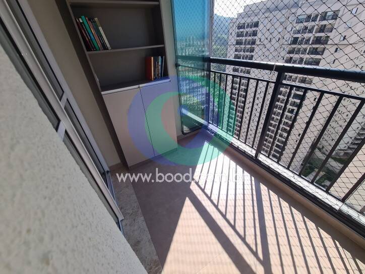 Apartamento à venda com 3 quartos, 84m² - Foto 4